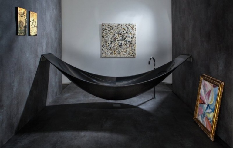 The Extraordinary and Stylish Floating Bathtub Design