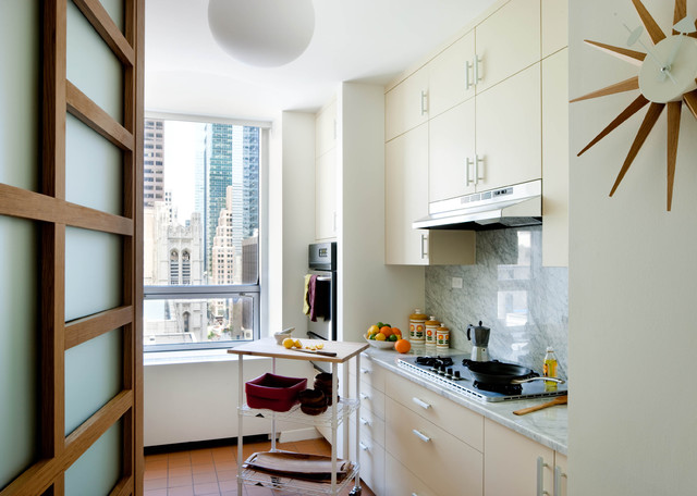 small kitchen maximize storage space