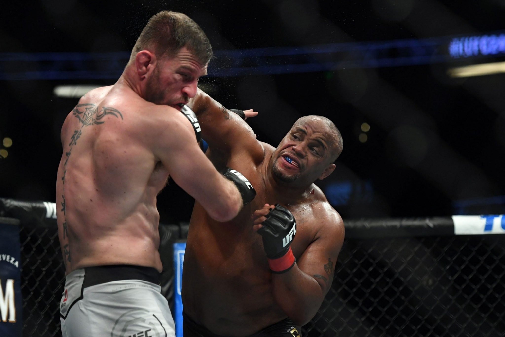 UFC Victory, Stipe Miocic Reclaims Heavyweight Title Over Daniel ...